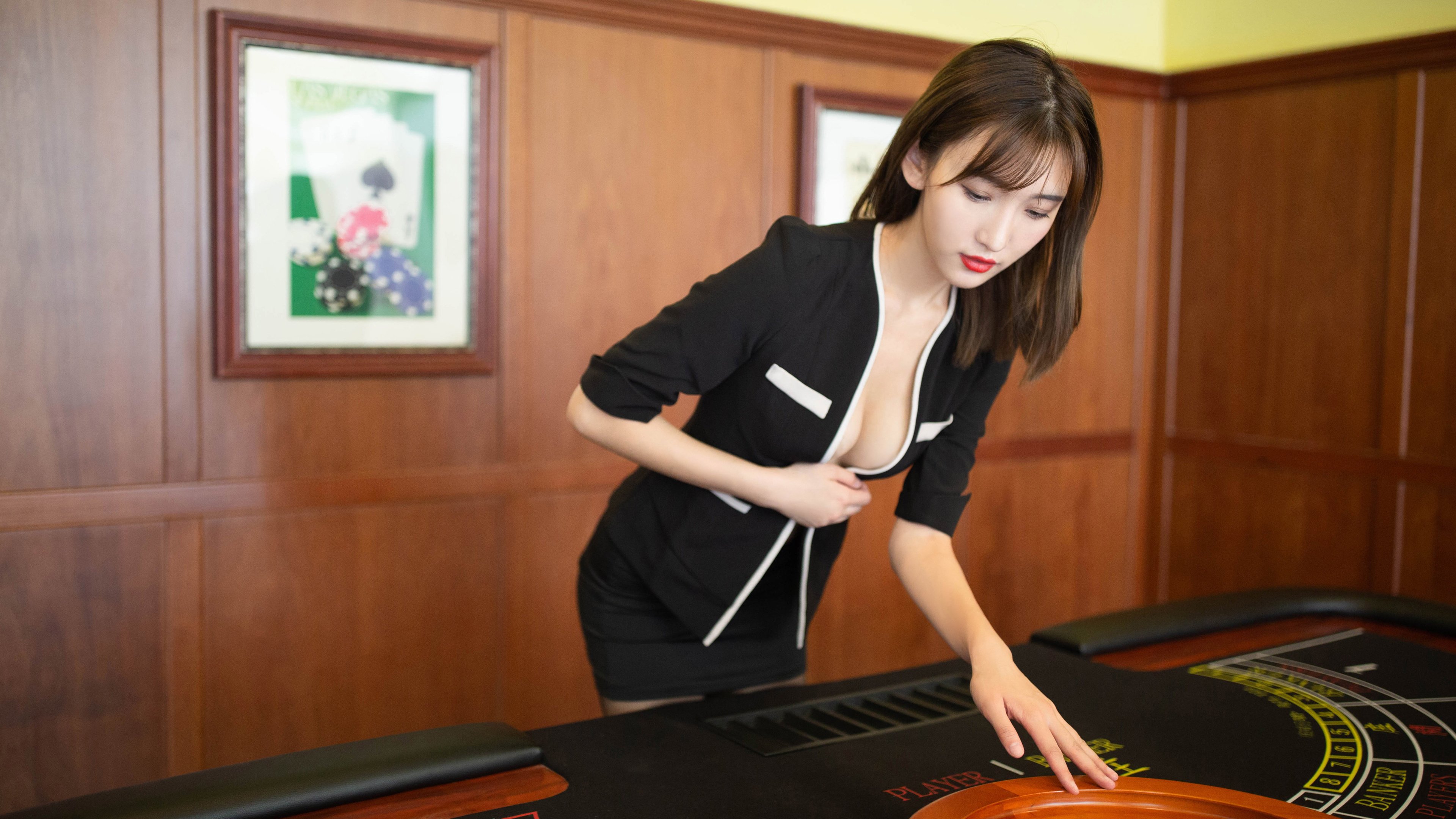 九游社区-布鲁诺·卡博克洛在NBA夏季联赛中展现团队合作精神，布鲁诺卡波科洛体测数据